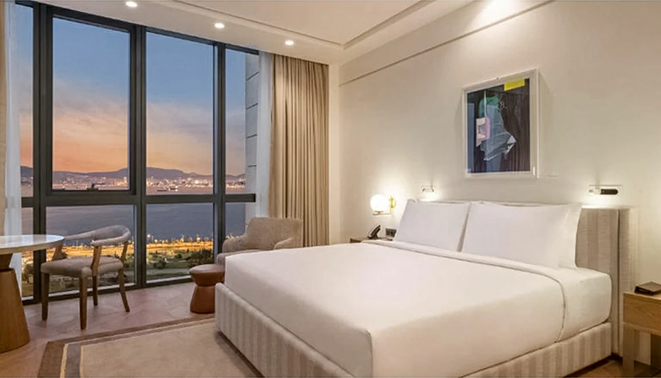 هتل حیات ریجنسی ازمیر ایستینیه پارک